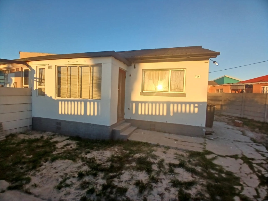 1 Bedroom Property for Sale in Ruyterwacht Western Cape